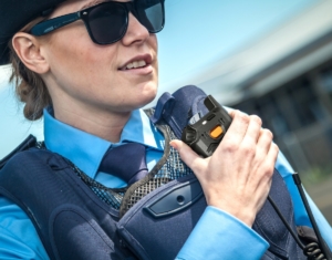 Police Woman Using TAIT AXIOM Wearable